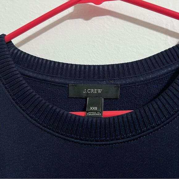 J. Crew navy blue luxe cropped sweatshirt with bracelet length sleeves, size XXS - Picture 2 of 7